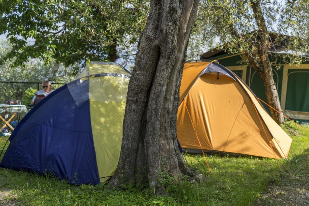 ברנצונה סול גארדה Monja Camping Village מראה חיצוני תמונה