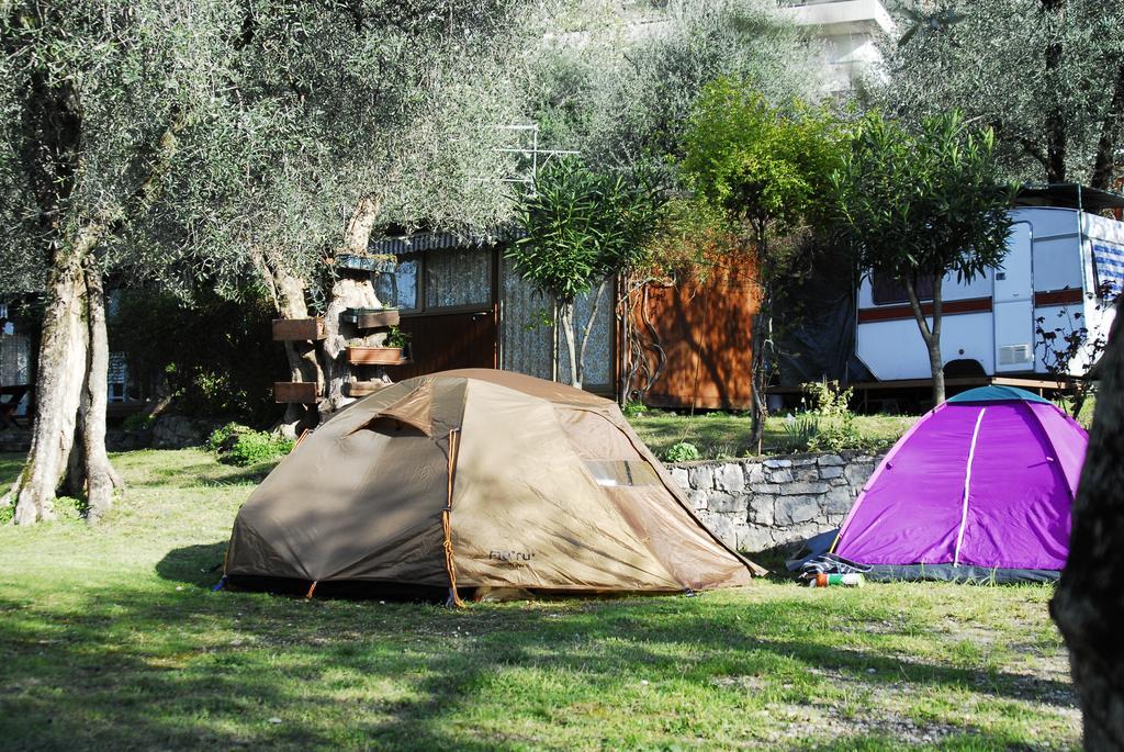 ברנצונה סול גארדה Monja Camping Village מראה חיצוני תמונה